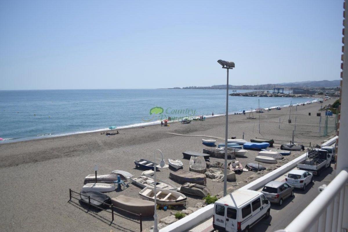 Algarrobo Costa Primera Linea De Playa Duplex Kültér fotó
